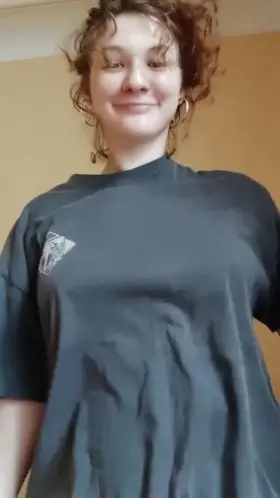 Redhead girlfriend here! GFE Sph Dick rates Custom Just Kik me Janefox23 Or Snap Kendra_lacyx see you there muaaaa.