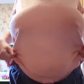 Would you Jack off to a 35 year old milf?