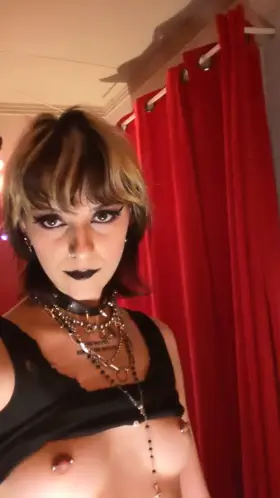 you look rather nice on your knees