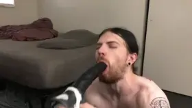 Practicing my deepthroat skills with my medium Chance. Also face reveal because it’s kinda hard to do a video like this without it lol 😝