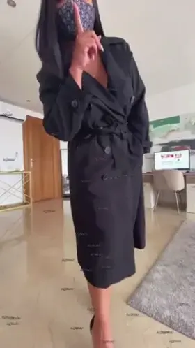 First Post Here! Would you take me out for dinner ? 40y milf OC