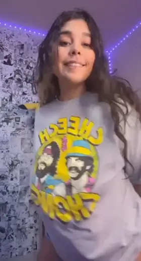 If I send you nudes… would you cum for me