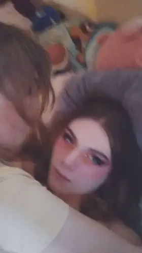 Do I still look pretty when I’m trying not to cum in you ❓😳😳😮‍💨💦