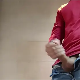 Massive cumshot after edging