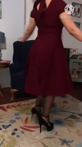 You spin me right ‘round baby right ‘round