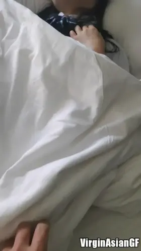 [19f] How would you wake me up if I fell asleep at your place in my Japanese schoolgirl uniform?