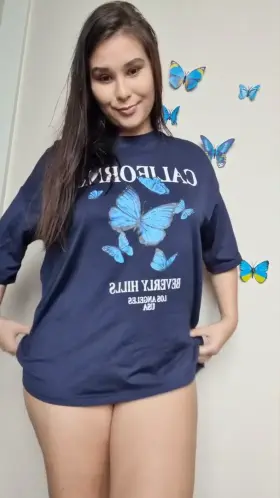 I hope i can make a sexy body reveal with my thick little chubby body appreciate if even 4 guys likes my body type