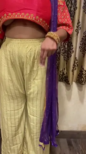 Putting the spice back into Tik Tok [F][Sound on 🔊]