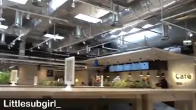 I like flashing my ass and pussy in public [OC] - Link in comment