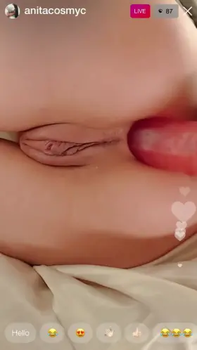 From IG Who ordered the buns delivery??😍