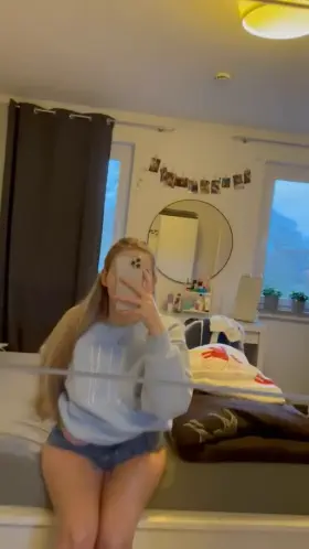 do you like blonde girls?