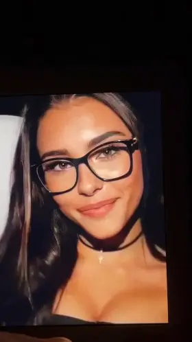 Madison beer 💦💦