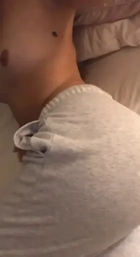 Spoon with this thicc booty while grabbing these boobies 😘