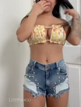 Excited to see how many looks I get at the beach in this top. 😏