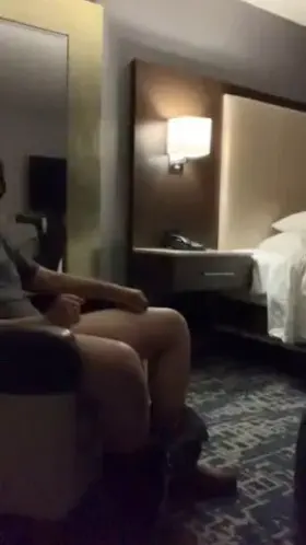 Love the feeling of 🍆👻 in my 👄 and throat 💦💦