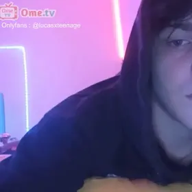 Masturbating with hot guy from Ometv🍆