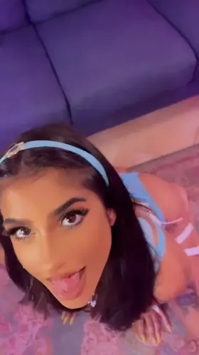 May I have a lick? 💦