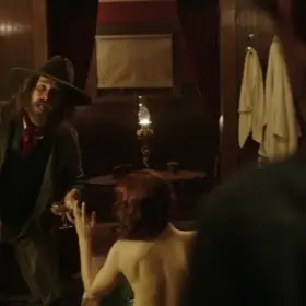 Conor Leslie back story in Klondike