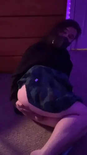 i live for when it enters~ 🖤