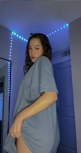 You think my boyfriend would mind I’m wearing his shirt ?