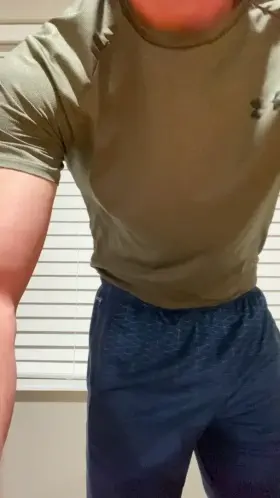 Fuck it, 6’5 30 year old doctor, dm me