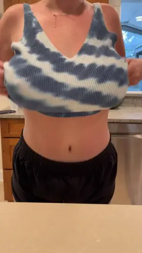 Breakfast cooking attire (drop)