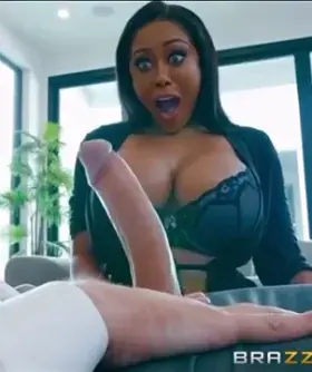 Watch her face light up 😃