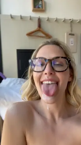 Everything is better covered in cum 😏