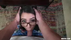 Amazing Joseline Kelly - Scoring In Hot Gamer Girl's Mouth