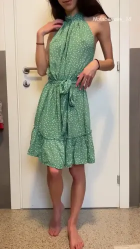 I hope my friends didn’t notice I wasn’t wearing panties today🙈