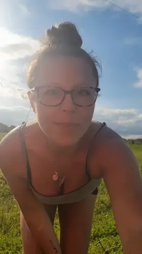 If you feel so inclined, show me what you would RAIL me with on this ROAD. 😏🚂😘 [video]