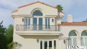 Calling Out w/Naomi Swann [Vixen]