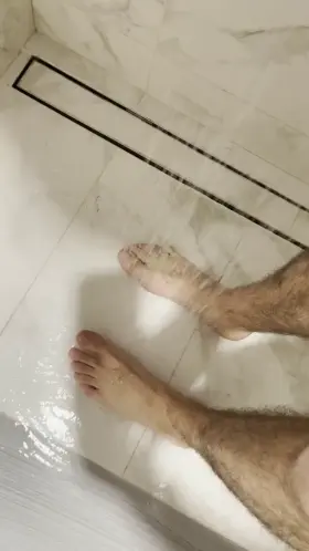 Shower Feet