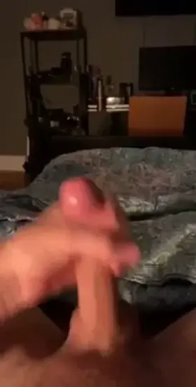 I’m addicted to knowing strangers are watching me cum