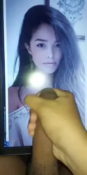 Covering Valkyrae in cum