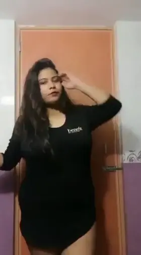 Chubby Desi Girl Shows Her Bigg Boobs & Pussy to Her Friend By Video ❤️ [Must Watch] [Pics + Video] [Link in Comments]