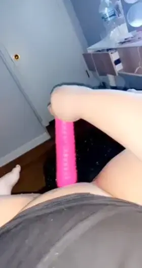 I hope I can make it to the top today 🙈 I want everyone to watch my pussy gush🤗.