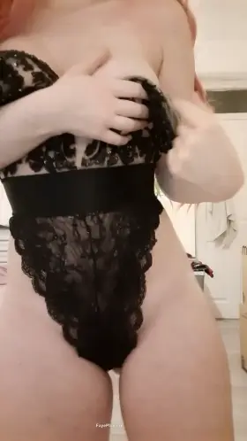 One for the fans of pale skinned redheads!