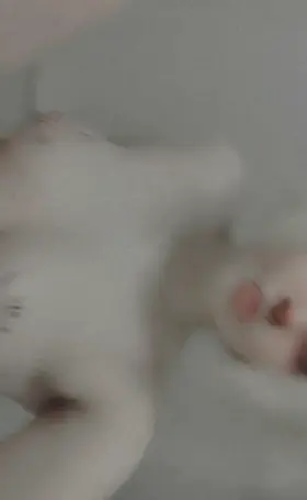 pierced cosplay babes wet and pissing in a sink ur type?<3