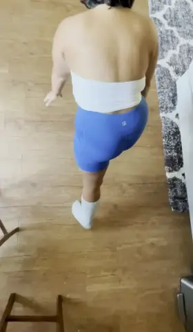 I got a lotta new tricks for you, baby. Just sayin’ I’m flexible 😏😈