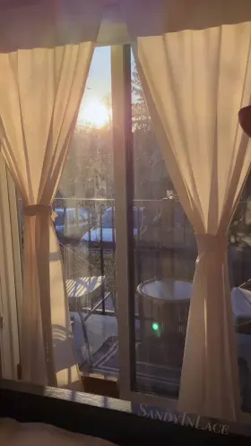 Natural lighting is the best filter.