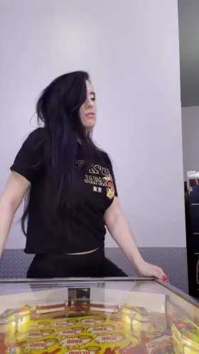 Just flashing at the local arcade 🎮 someone FOR SURE saw me 🙊