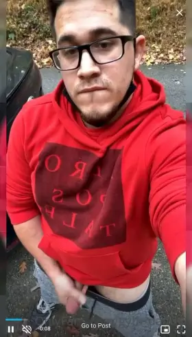 28yo daddy stroking and cumming on the side of the road