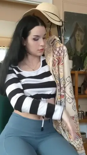 The most creativity Girl on reddit