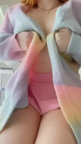 19[F4M] I'll send a nude to evry UP *like DONE and I'll send* SC:hiyah949