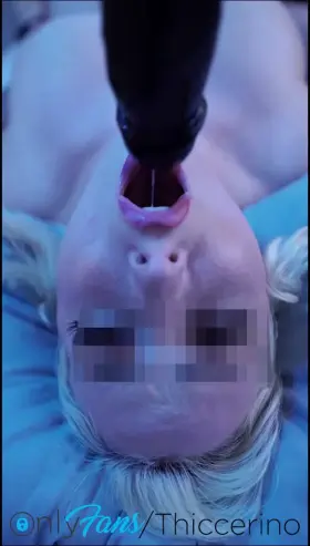 [video]Wife is gagging on a BBC dildo