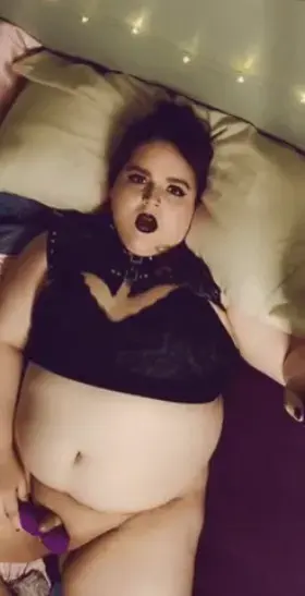 I'm lonely, help a girl out?