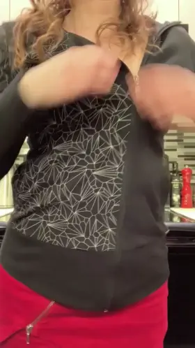 I’m sure you would like to see me like that at school for Valentine’s Day💖…but I was wearing stockings 😉