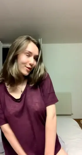 let's make this titty drop in music (click redgifs source for sounds)