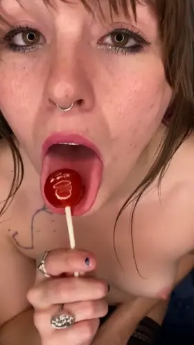 Ask me about my oral fixation 👅